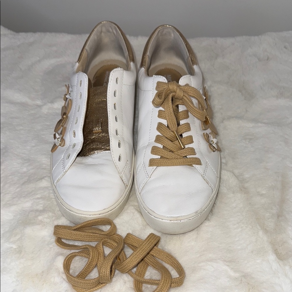 Michael Kors White and Gold Leather Sleek Sneakers - Picture 7 of 14